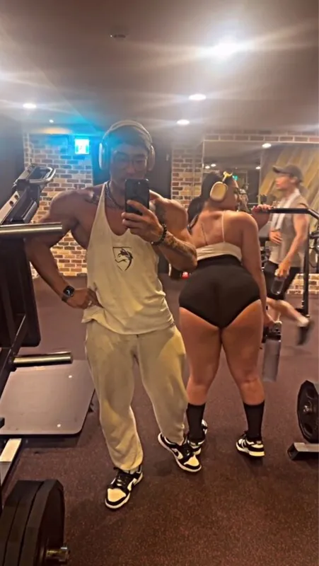 avalynbabe 直播 照片